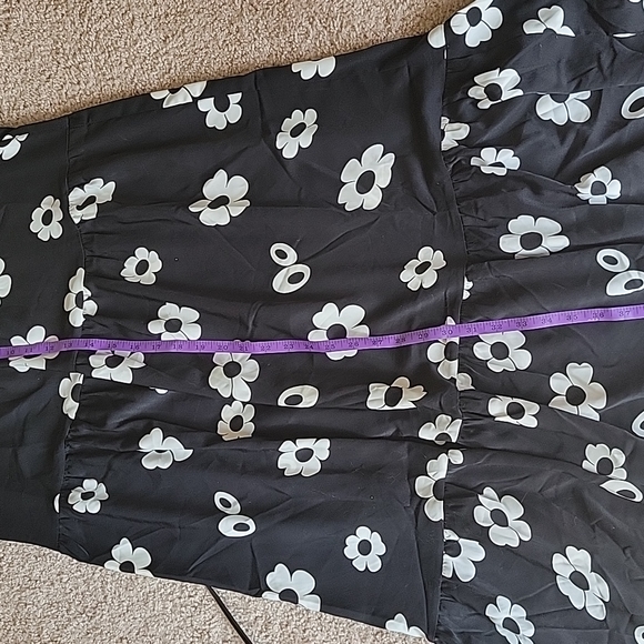 Nasty Gal Retro Mock Neck Floral Midi/Maxi Dress - Picture 7 of 8